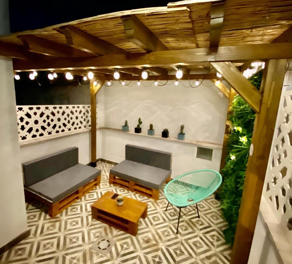 Precioso Atico Con Terraza En El Centro De Madrid Amazing Penthouse In Madrid Center Lejlighed Eksteriør billede